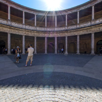 5. Karl Sarayı Granada İspanya
