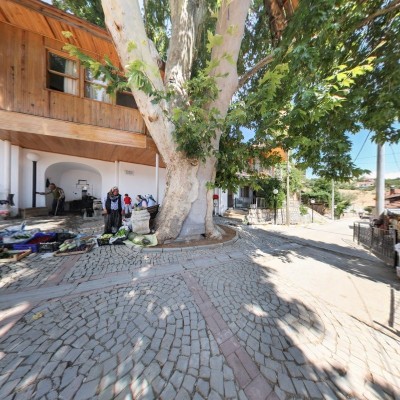 Barla Bediüzzaman Said i Nursi Evi