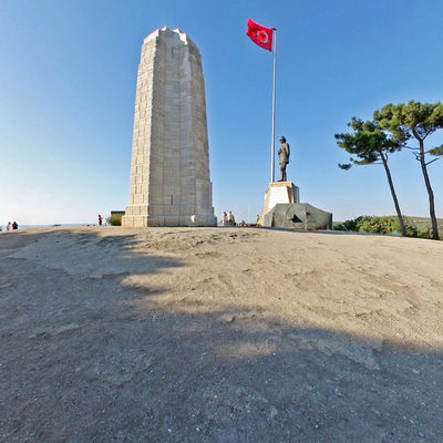 Atatürk Anıtı 1