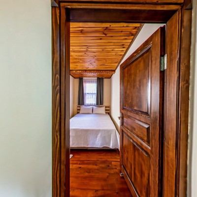Chestnut Apart (Hall 2)
