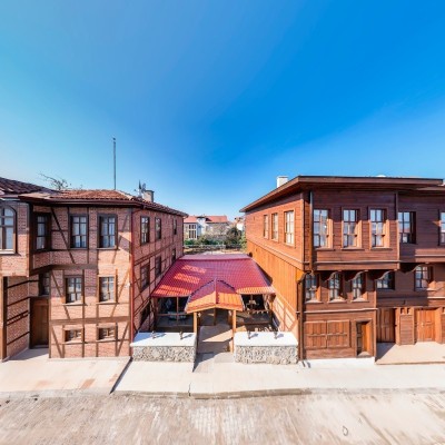 Yukarı Mahalle 2